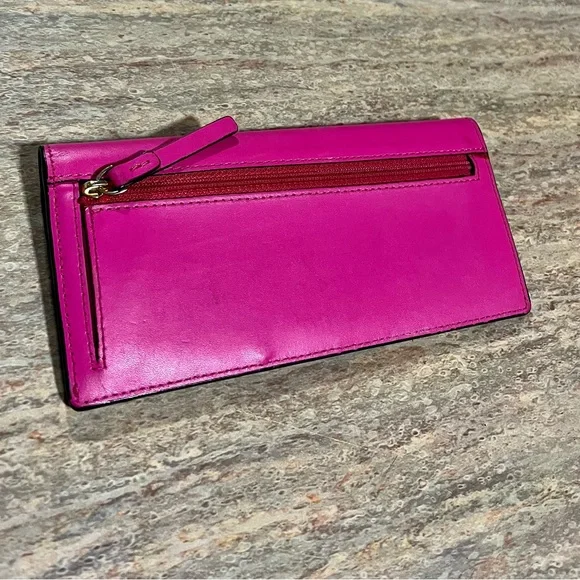 Kate Spade ♠️ fuchsia clutch - Picture 2 of 15